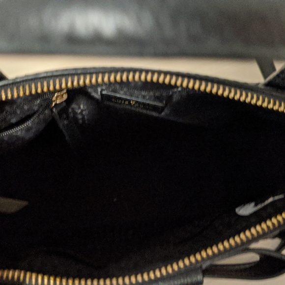 kate spade Handbags - Kate Spade Pebble Handbag (Authentic)